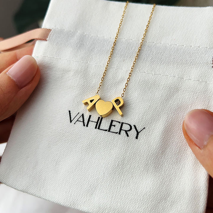 Bella – Halskette mit Buchstabe