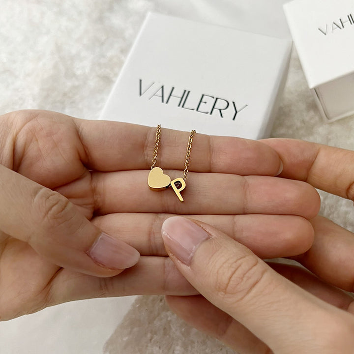 Bella – Halskette mit Buchstabe