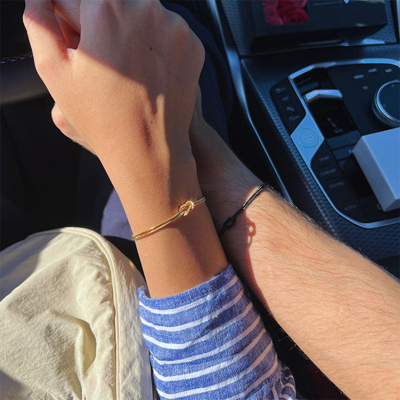 Liebesknoten – Partnerarmband mit Knoten