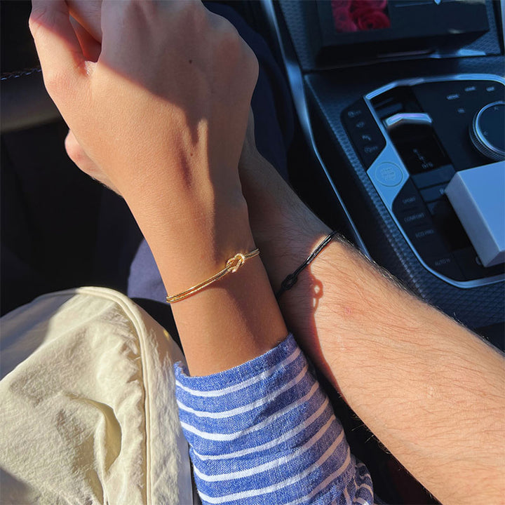 Liebesknoten – Partnerarmband mit Knoten