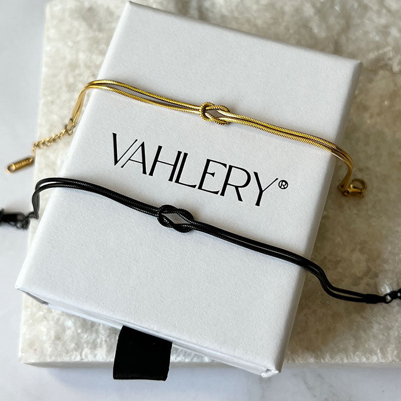 Liebesknoten – Partnerarmband mit Knoten