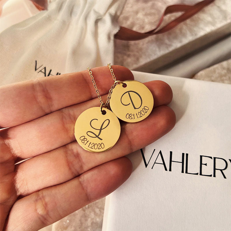 Serenity – Personalisierte Kette mit Initialen & Datum