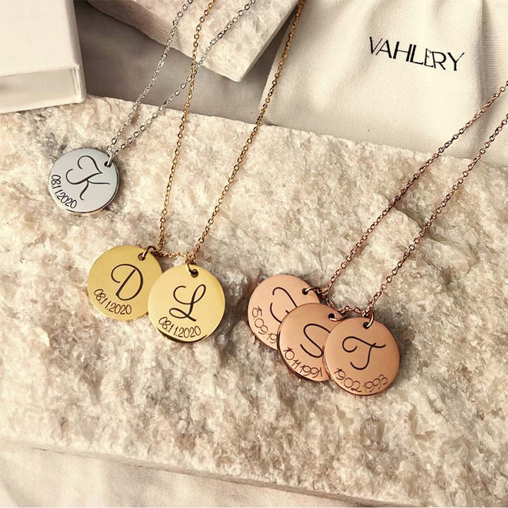 Serenity – Personalisierte Kette mit Initialen & Datum