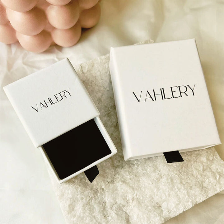 Livia – Personalisierter Knoten-Armreif