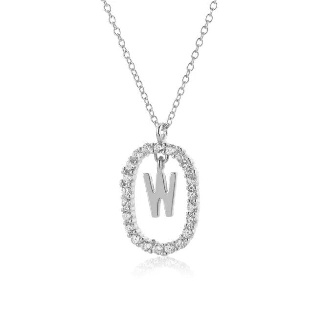 Halskette mit Buchstabe und Zirkonia
