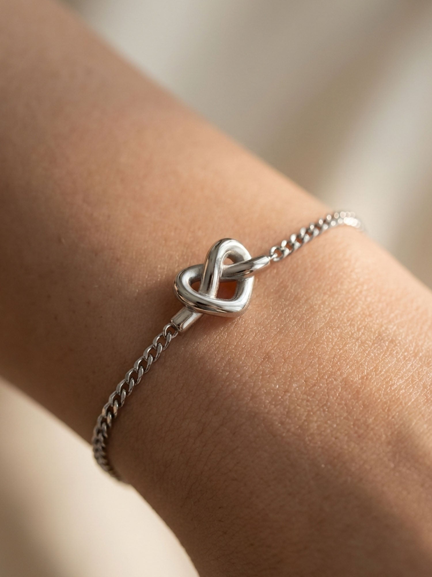 Liebesknoten – Partnerarmband mit Herz-Knoten (Set)
