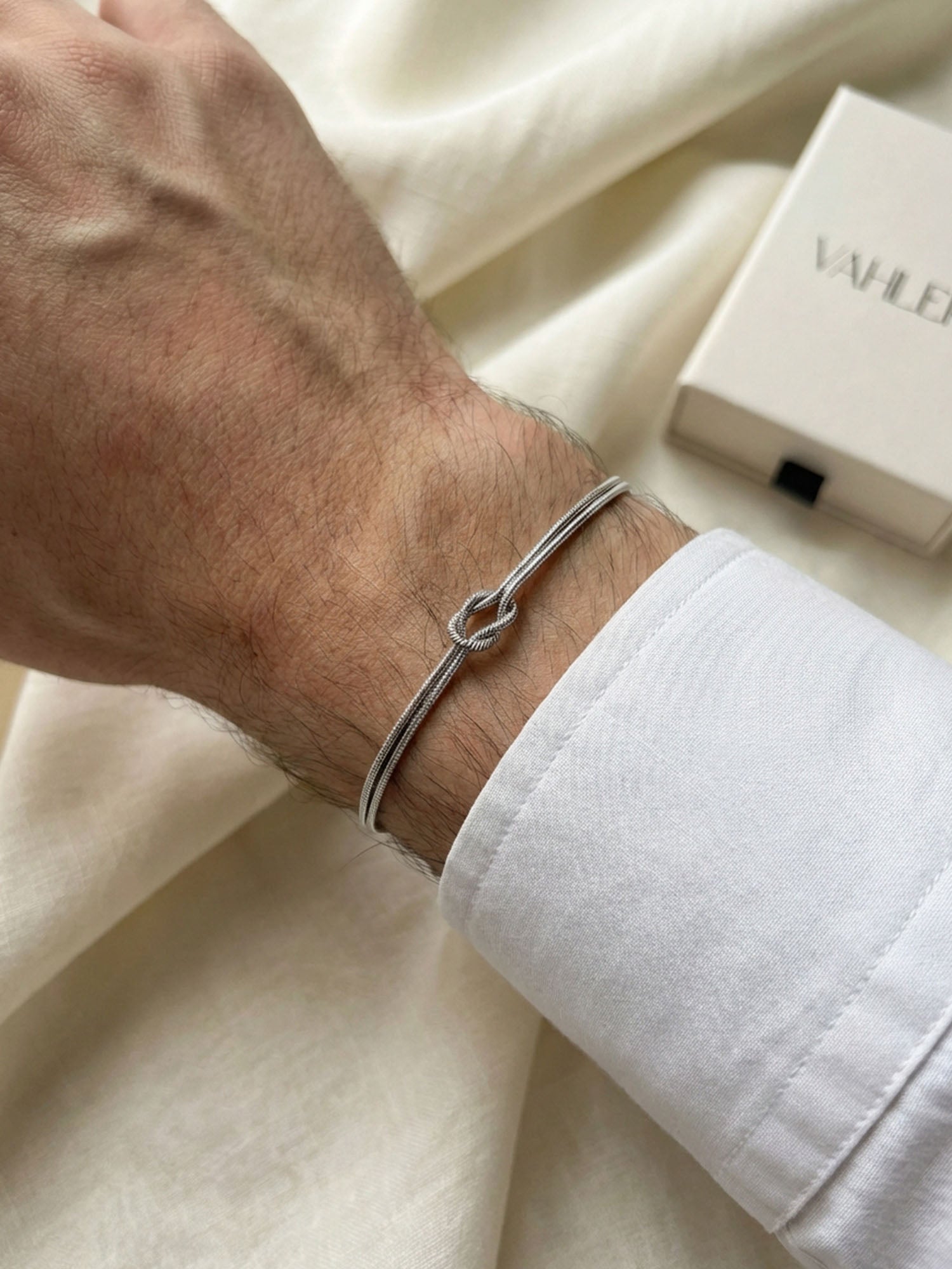 Liebesknoten Partnerarmband mit Knoten Vahlery Liebesknoten Partnerarmband mit Knoten Vahlery