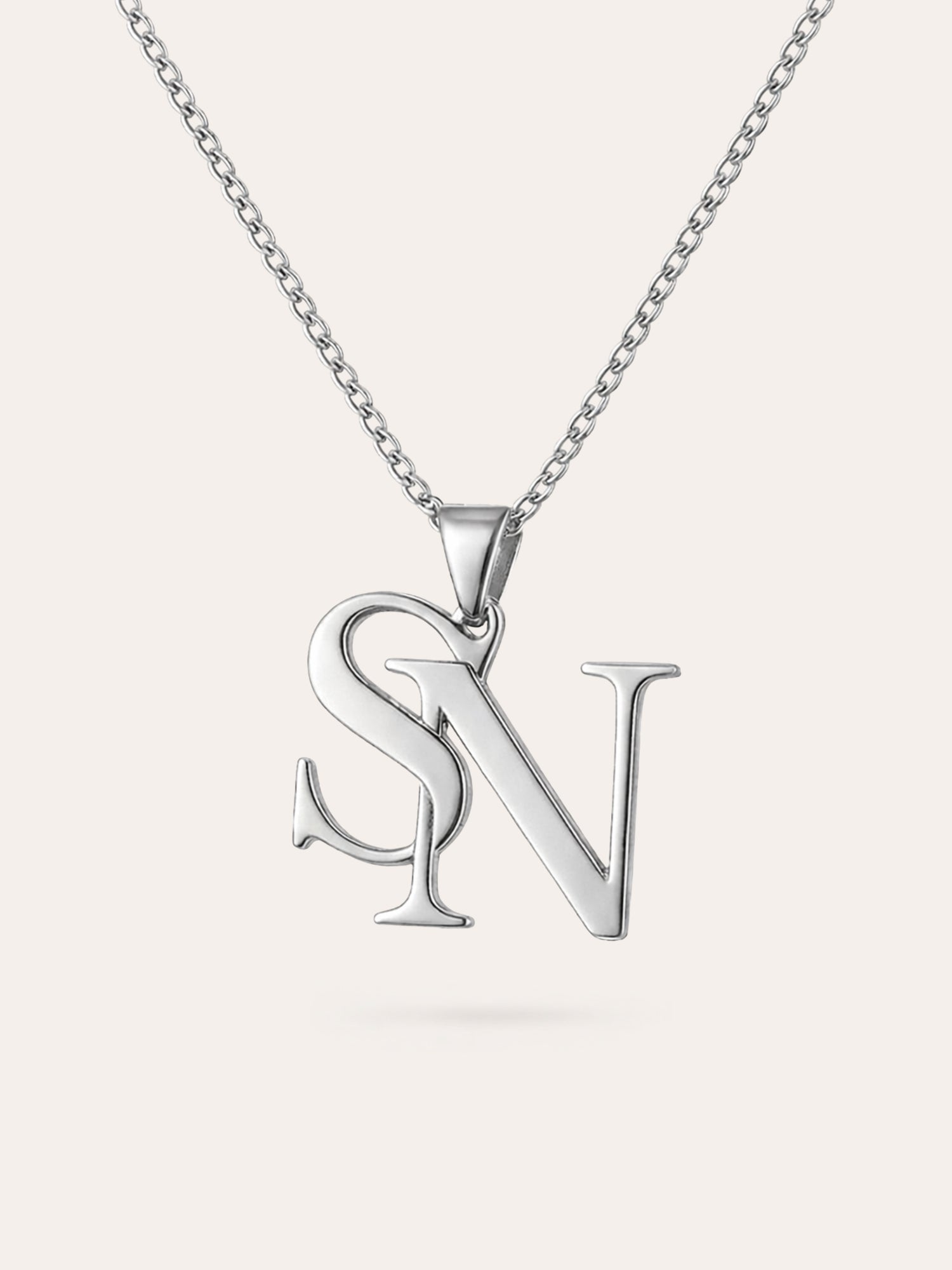 Lyria – Halskette mit zwei Initialen