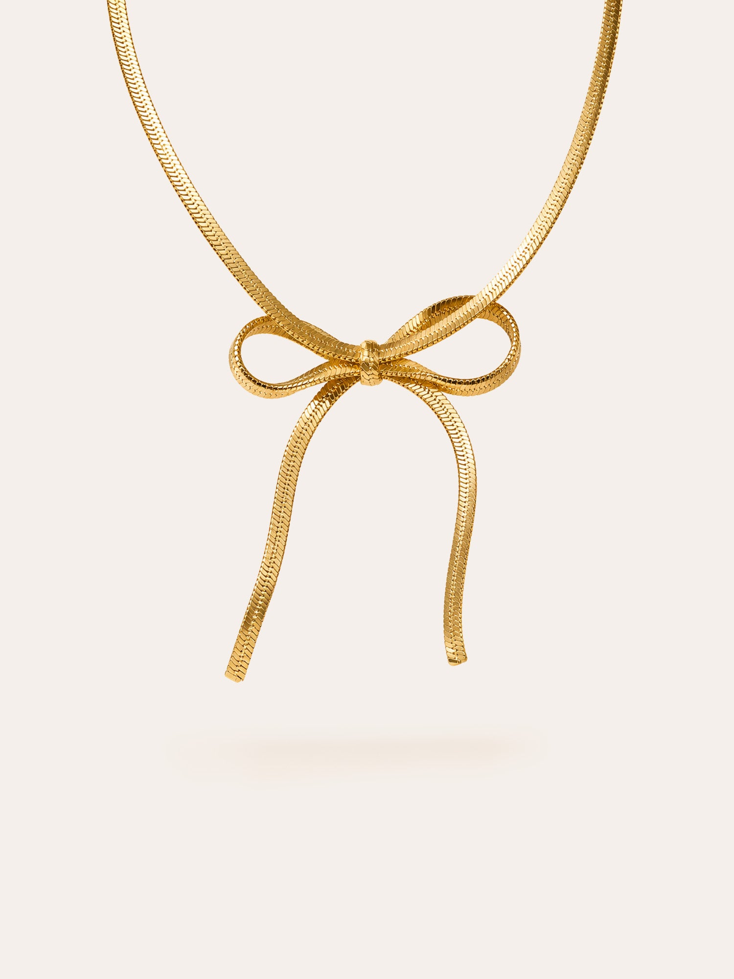 Maelle – Collar delicado con colgante de lazo