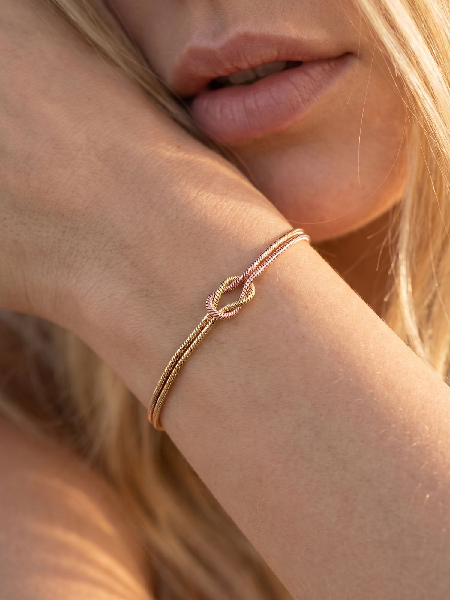 Liebesknoten Partnerarmband mit Knoten Vahlery Liebesknoten Partnerarmband mit Knoten Vahlery