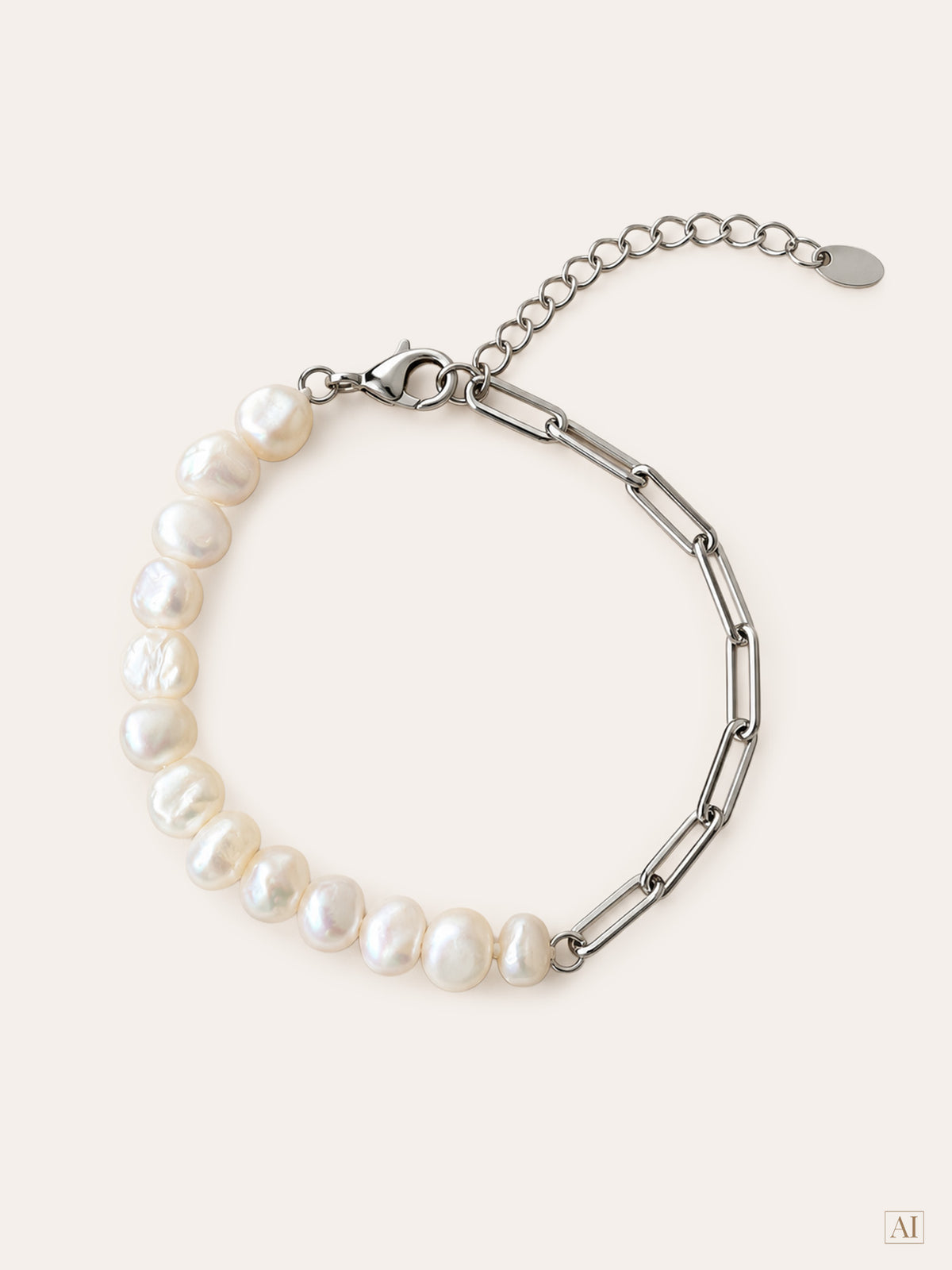 Perla – Perlenarmband mit Paperclip Chain