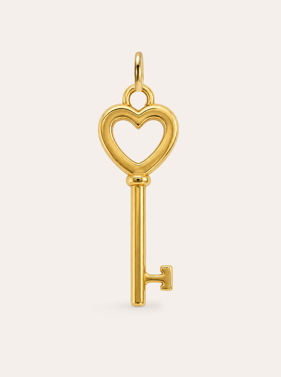 Schlüssel mit Herz Charm