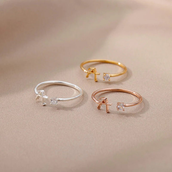 INITIALEN RING MIT ZIRKONIA - Vahlery